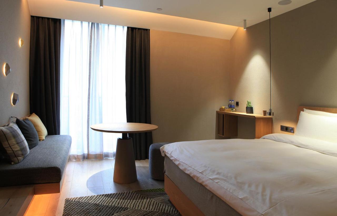 Ebo Hotel Hangzhou Wulin - 5 Mins Drive To The West Lake Exterior photo